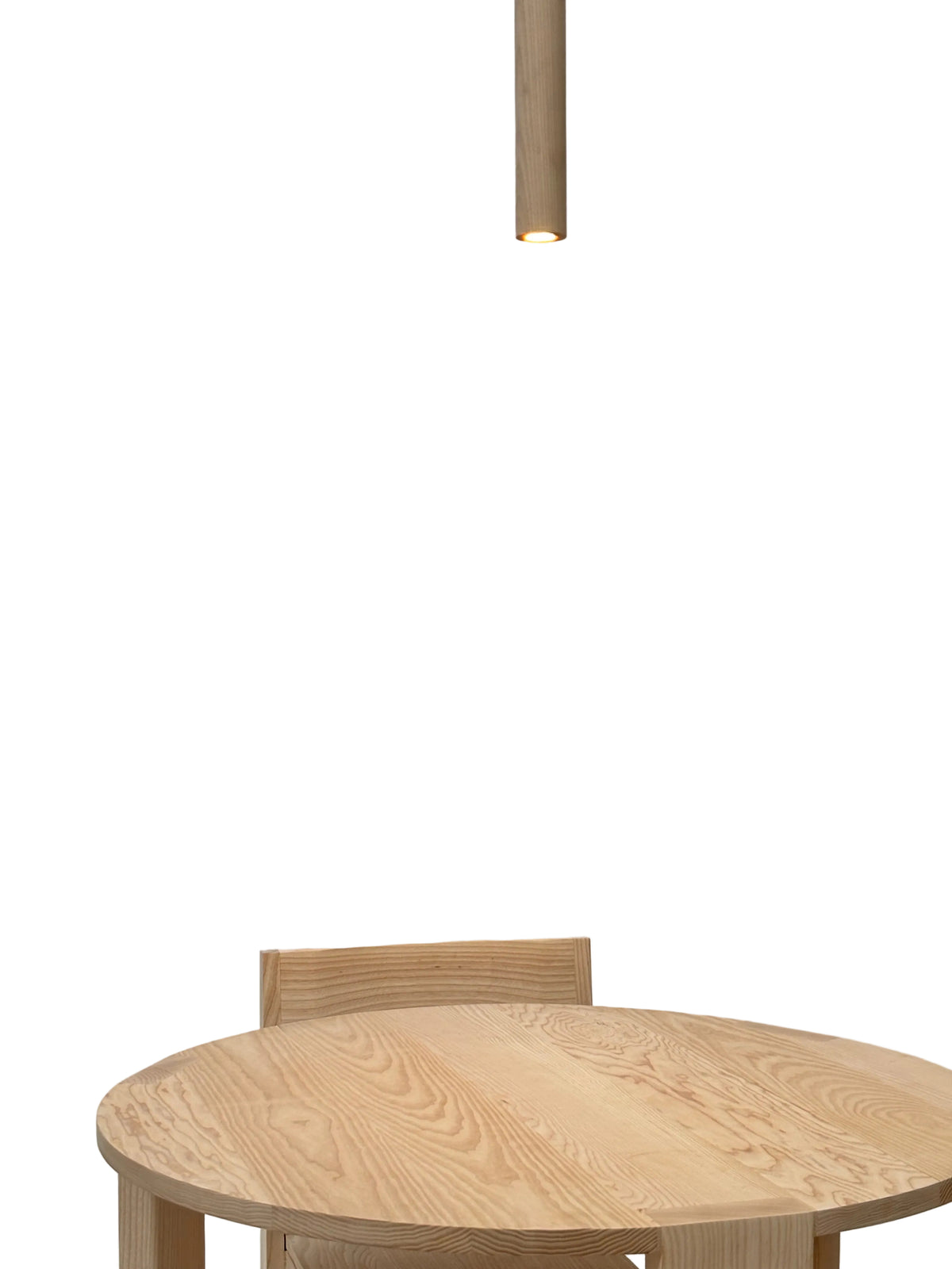 Pendant 01 in ash, lower light detail